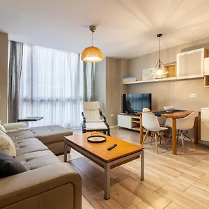 https://flatguest-naval-cosy-1bdr-fast-wifi.in-canary-islands.com